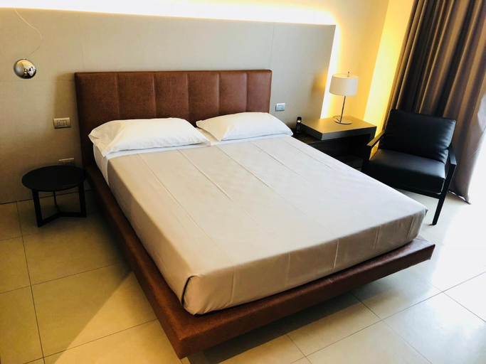 Bedroom 3, Vespucci Hotel, Lecce