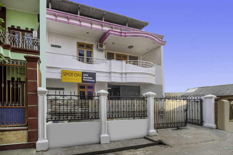 Exterior & Views 1, OYO Life 2412 Mandala Residence, Karawang