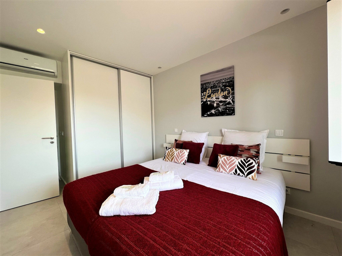 Bedroom, Albufeira Twins 1 With Pool by Homing, Albufeira