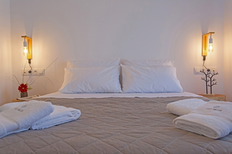 Bedroom 4, Vastblue, South Aegean