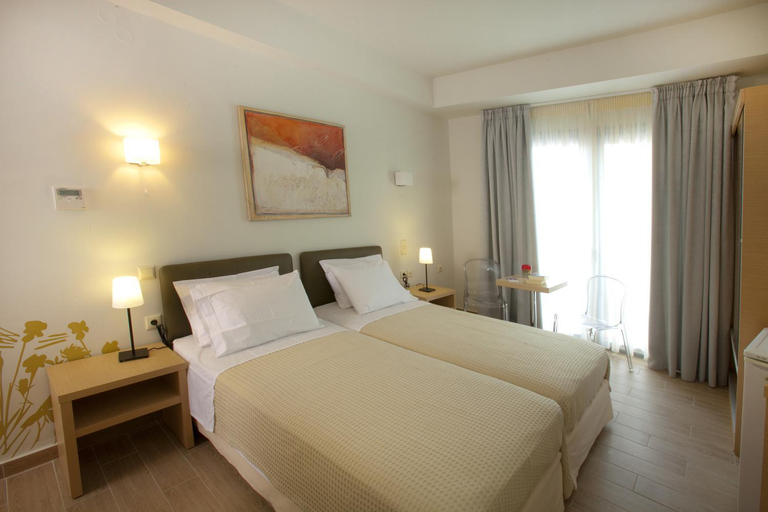 Bedroom 2, Ilion Spa Hotel, Central Greece
