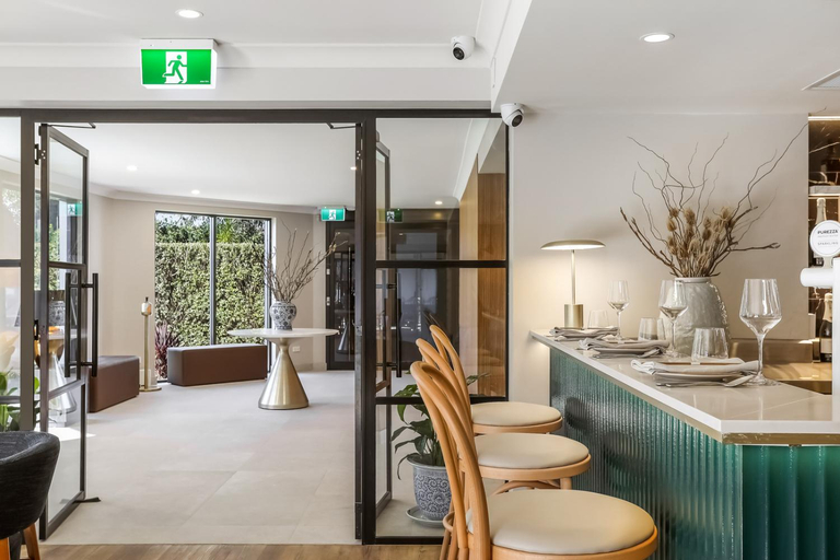 Food & Drinks 4, Killara Hotel & Suites, Sydney