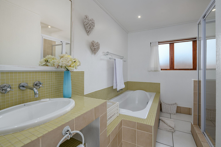 Bathroom 4, San Lameer Villa Rentals 10427, Ugu