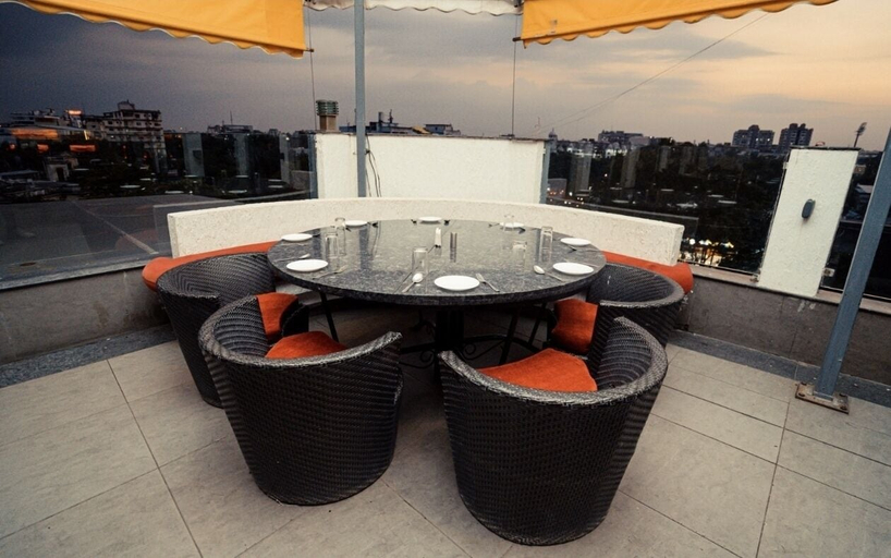 Food & Drinks 5, KANCHAN TILAK, Indore