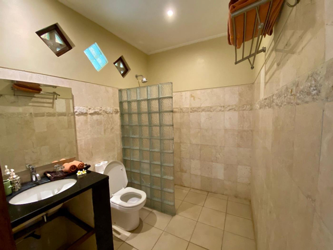 Bathroom 3