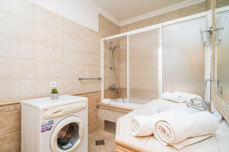 Bathroom 2, Apartments Marnic, Župa Dubrovačka