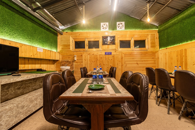 Food & Drinks 5, Treebo Greenland,Near Mall Road, Shimla