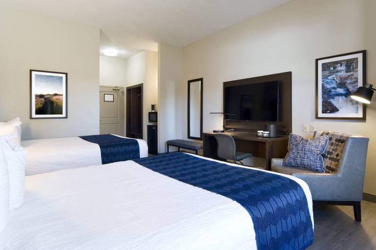 Bedroom 4, Clubhouse Hotel Suites Sioux Falls, Minnehaha