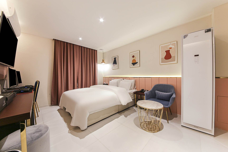 Bedroom 3, MAY Hotel, Wonju