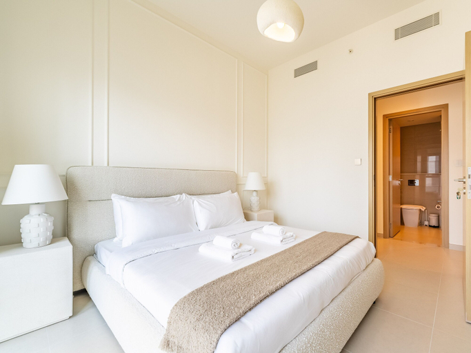 Bedroom 3, Eloquent Upscale with Breathtaking Burj, Dubai