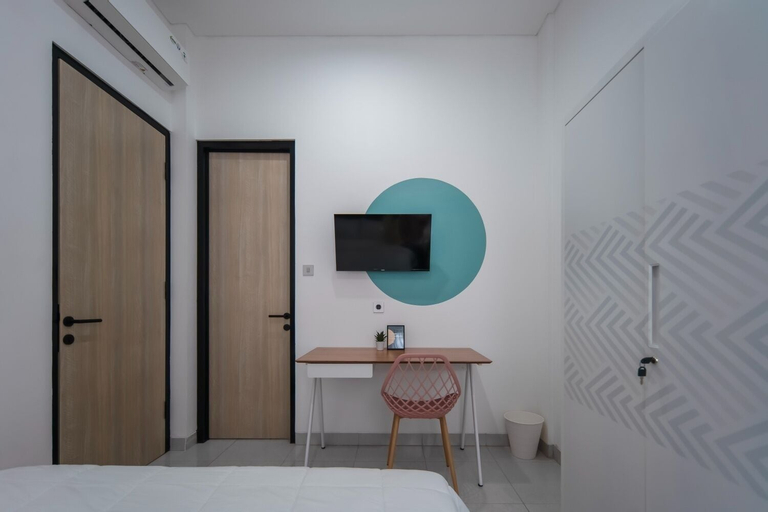 Bedroom 13