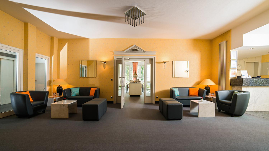 Public Area 2, Fontana Hotel Wiesbaden, Wiesbaden