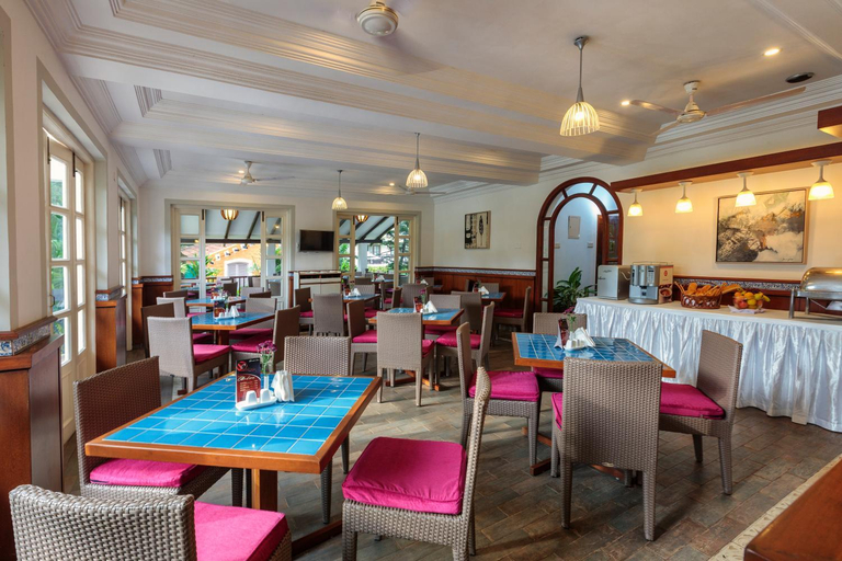 Food & Drinks 3, Sonesta Inns Beach Resort, North Goa