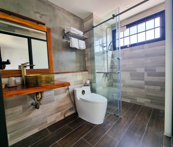 Bathroom 3, Tuong Vy Boutique Hotel, Phan Thiết