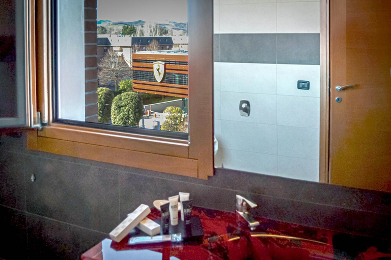 Bathroom 5, Planet Hotel, Modena