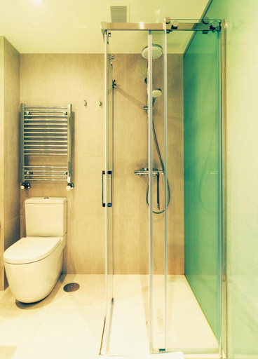 Bathroom 2, Denike Grupo Atalaia, A Coruña