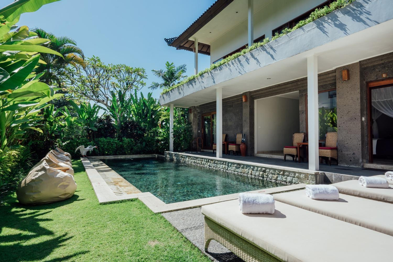 Swimming Pool 9