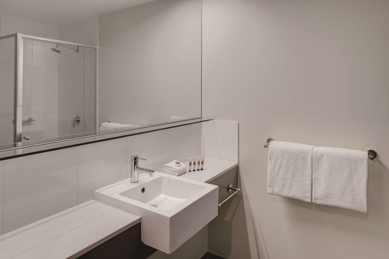 Bathroom 24