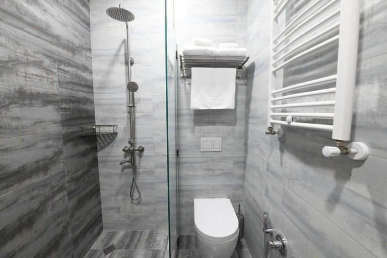 Bathroom 3, Hotel Ereto, Kazbegi