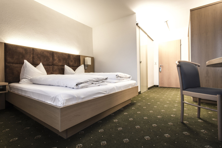 Bedroom 2, Hotel Gasthaus Löwen, Feldkirch