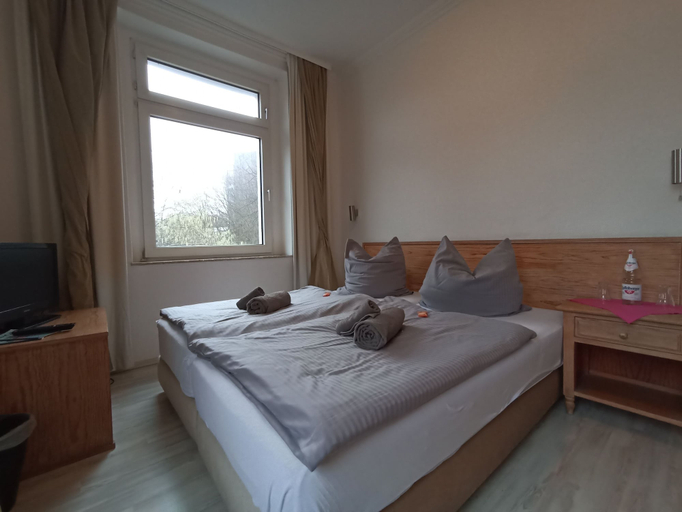 Bedroom 4, Fettehenne Gästehaus, Mettmann