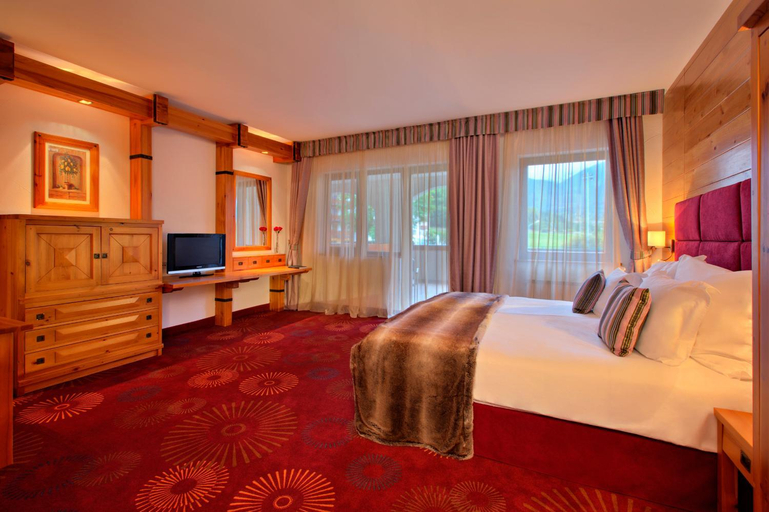 Bedroom 3, Kempinski Hotel Grand Arena Bansko, Bansko