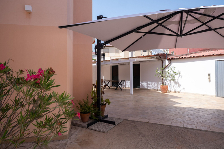 Exterior & Views 2, Nautika Suites, Sassari