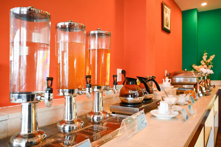 Food & Drinks 5, Nicecy Hotel - Bui Thi Xuan Street, District 1