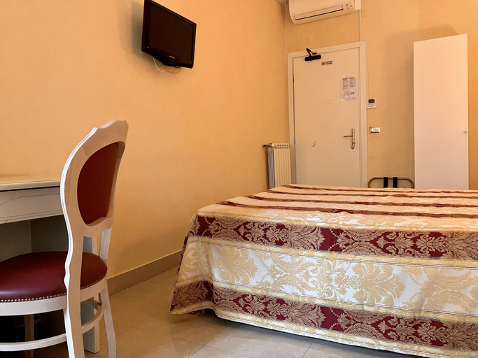 Bedroom 4, Hotel Erdarelli, Rome