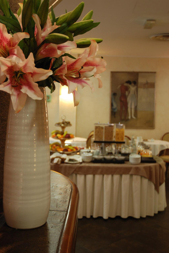 Food & Drinks 5, Hotel Continental Brescia, Brescia