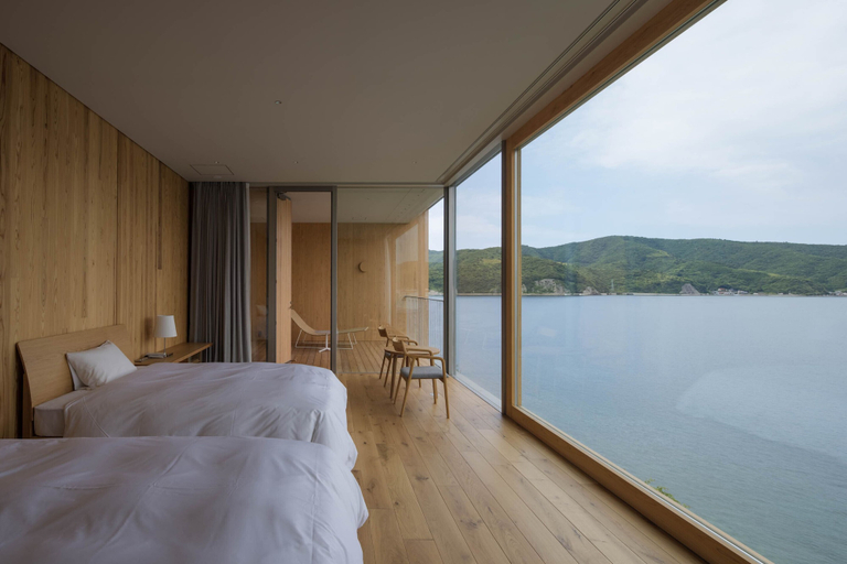 Bedroom 3, Entô, Ama
