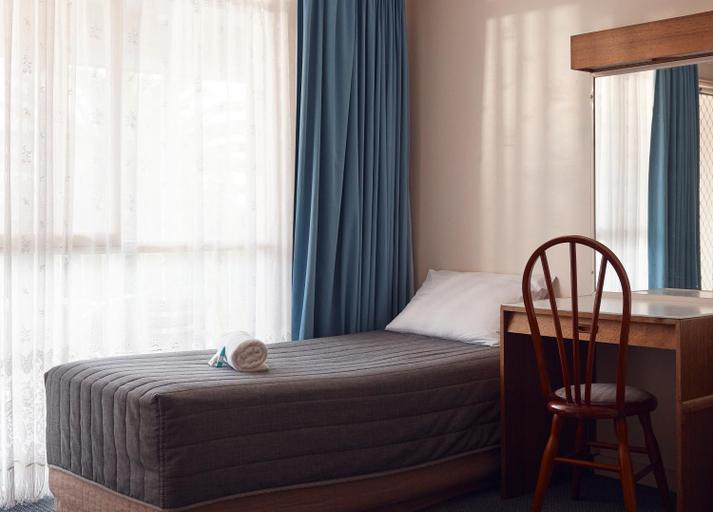 Bedroom 2, Holiday Lodge Motor Inn, Eurobodalla