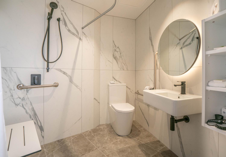 Bathroom 5