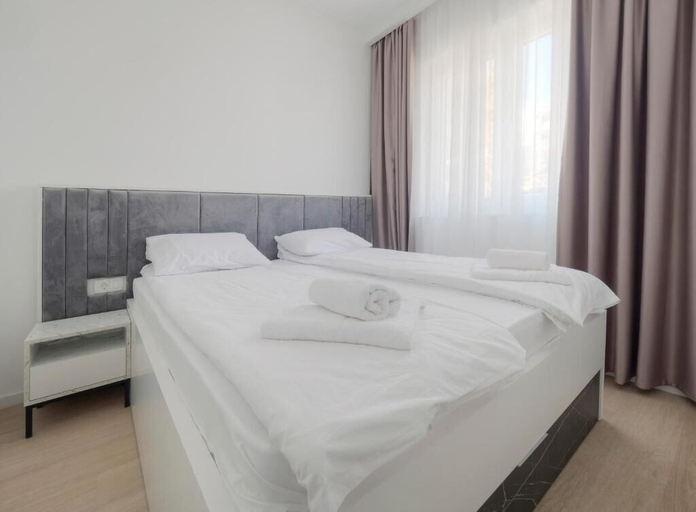 Bedroom 2, Two Bedroom Apartment Sea View Charlene
