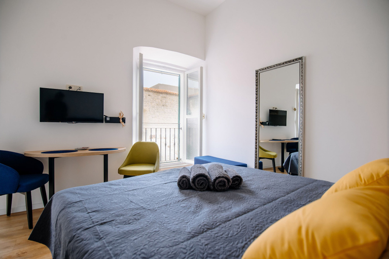 Bedroom 3, Art Deco City Walls Studios by DuHomes, Dubrovnik