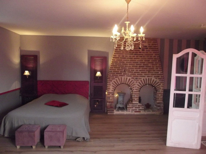 Bedroom 4, Chambres d'hôtes La Chaussée d'Olivet, Mayenne