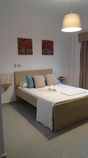 Bedroom 3, River Side Hotel, Crete