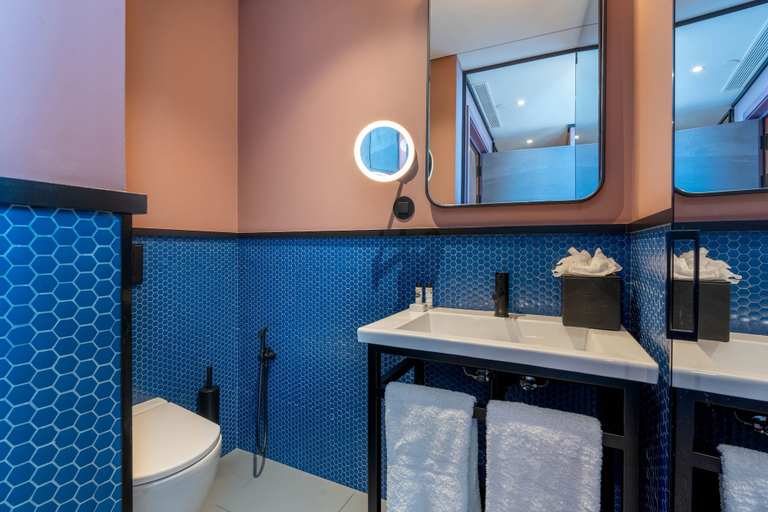 Bathroom 3, The Editory Riverside Hotel, an Historic Hotel, Lisbon