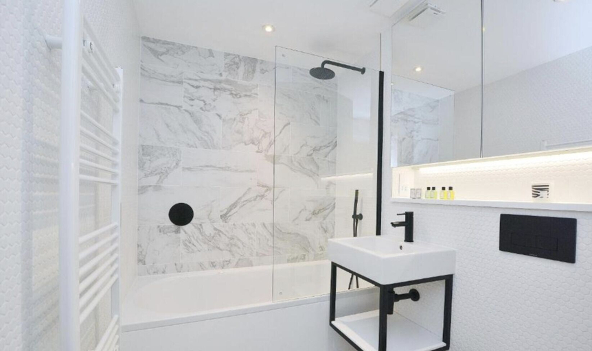 Bathroom 3, Elysian House-Kensington Serviced Apts, London