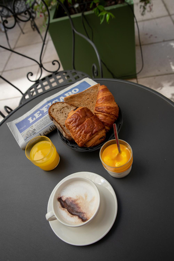 Food & Drinks 5, Villa Pantheon Hotel, Paris