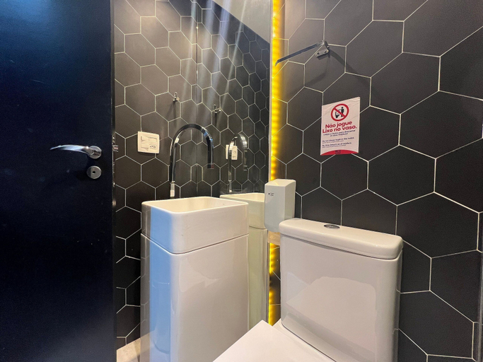 Bathroom 3, MH - Maravilhoso Studio Santana, São Paulo