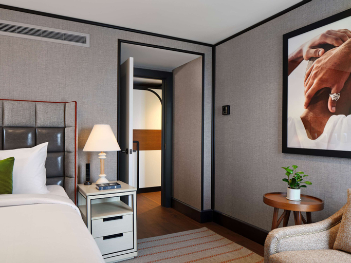 Bedroom 1, 21C Museum Hotel St Louis, Saint Louis