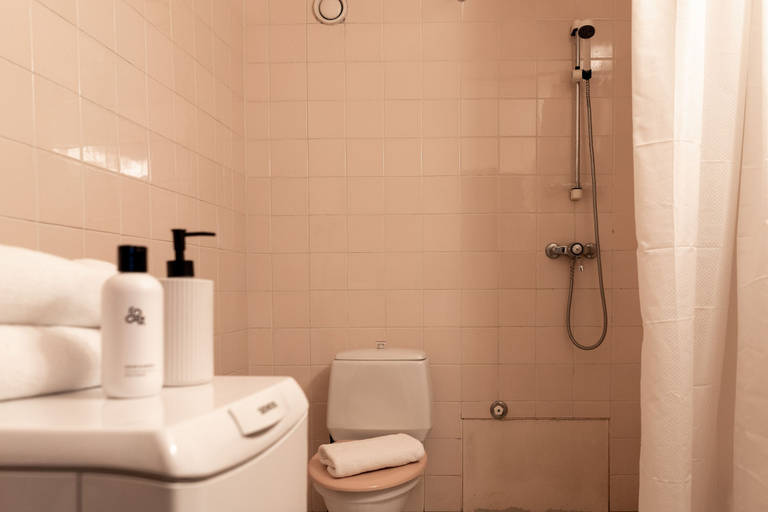 Bathroom 4, Studio Apartment in Katajanokka, Uusimaa