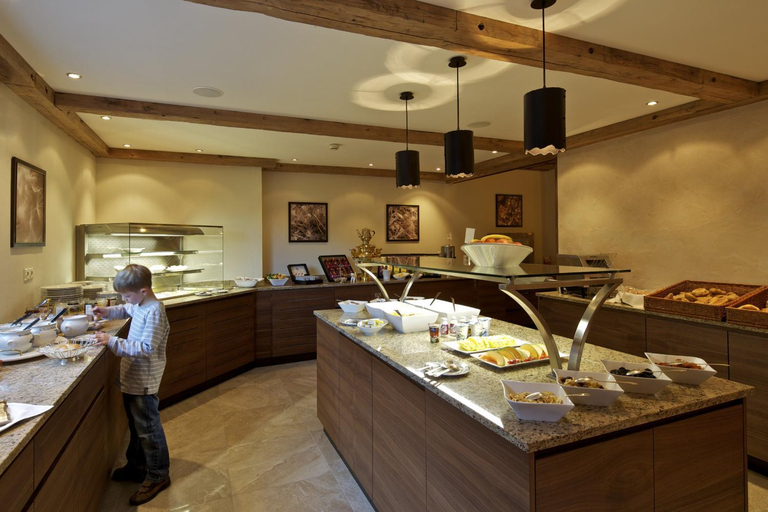 Food & Drinks 4, Kinder- & Gletscherhotel Hintertuxerhof, Schwaz