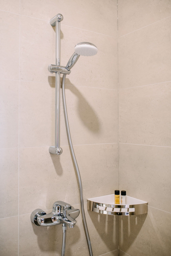 Bathroom 4, Art Deco City Walls Studios by DuHomes, Dubrovnik