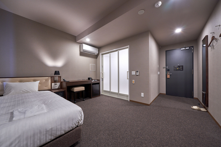 Room 4, Welina Premier Osaka Namba, Osaka