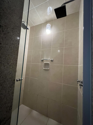 Bathroom 4, Espacial Motel, Araçatuba