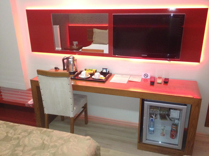 Others 4, Anil Hotel, Bergama