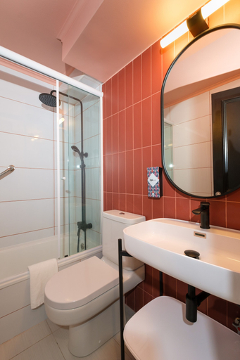 Bathroom 4, APT Serviced Apartments Santiago, Santiago