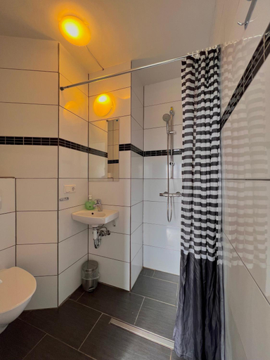Bathroom 2, Guesthouse Nypugardar, Sveitarfélagið Hornafjörður